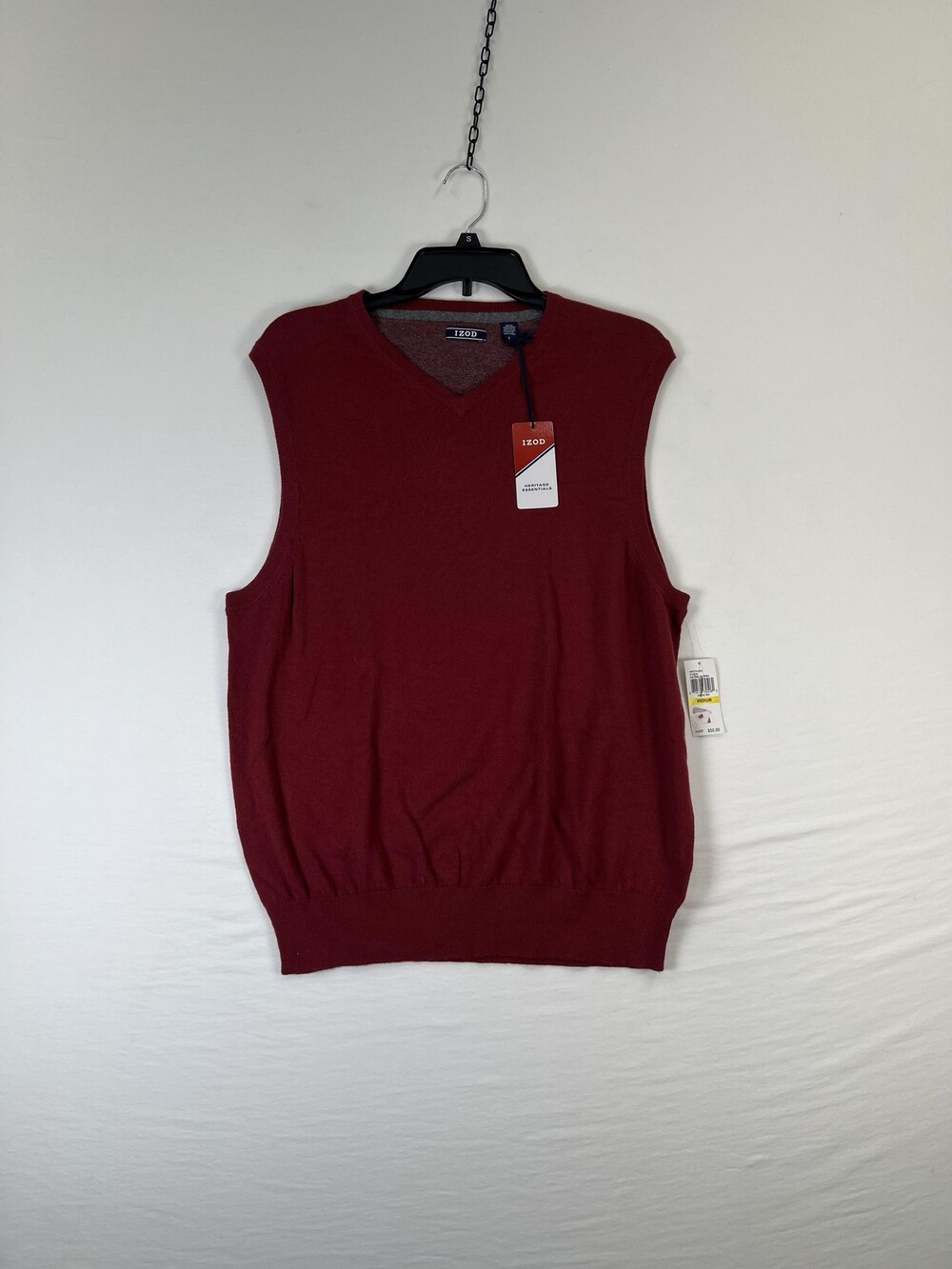 IZOD Sweater Vest Mens Medium Red V Neck Heritage Essentials Pullover Casual
